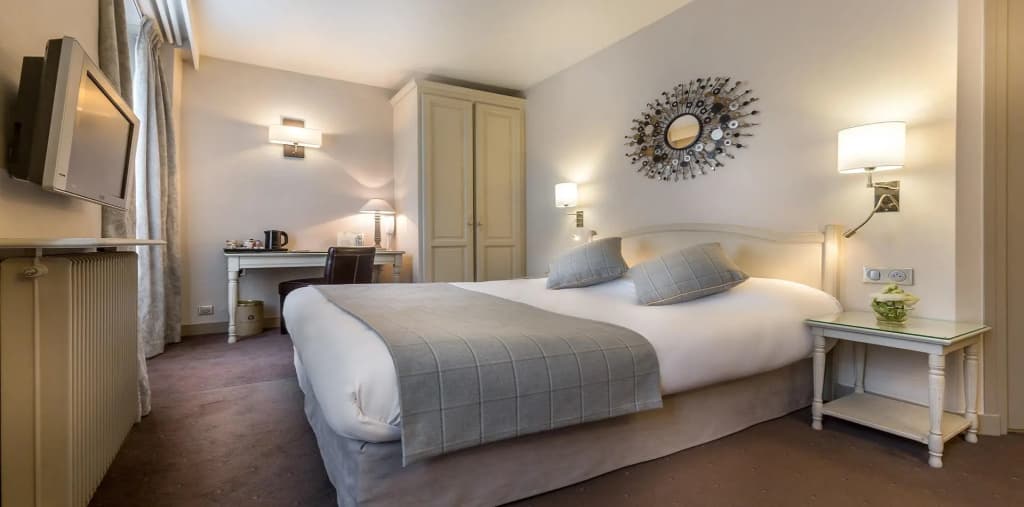 Hotel la Residence du Berry - Photo 4