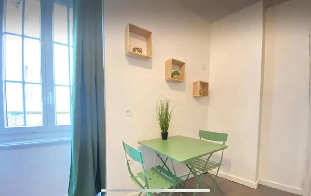 Studio atypique centre ville B4 - Photo 1