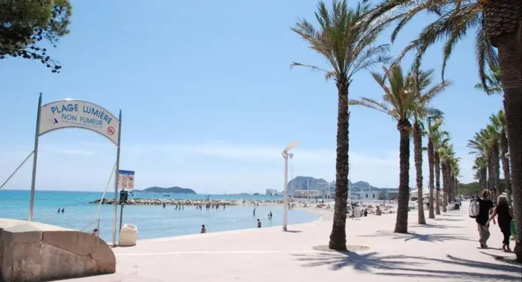 T2 40m2 + jardin à 10min à pied des plages - Miniature 6