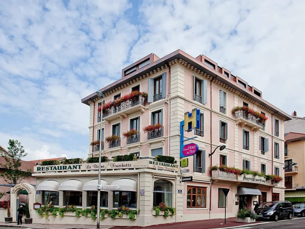 Grand Hôtel du Parc - Photo 1