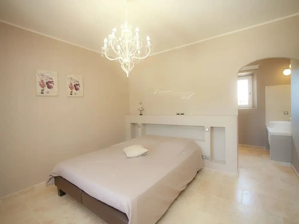 Luxury Villa in Provence With a Private Pool - Photo 5