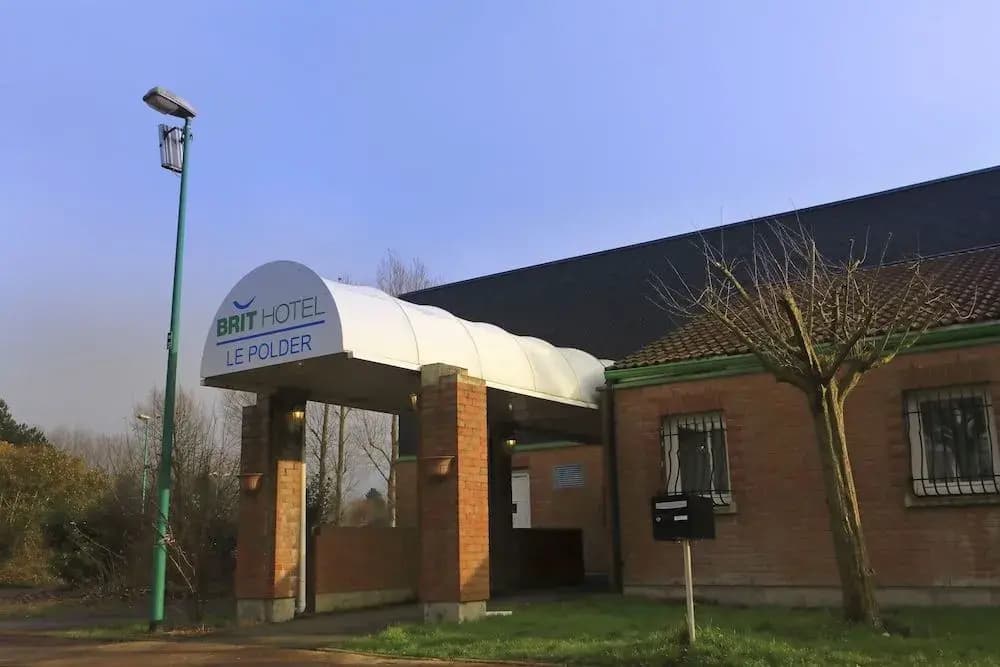 Brit Hotel Confort Le Polder Gravelines - Photo 1