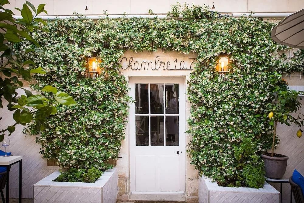 Auberge de la Reine Jeanne - Photo 1