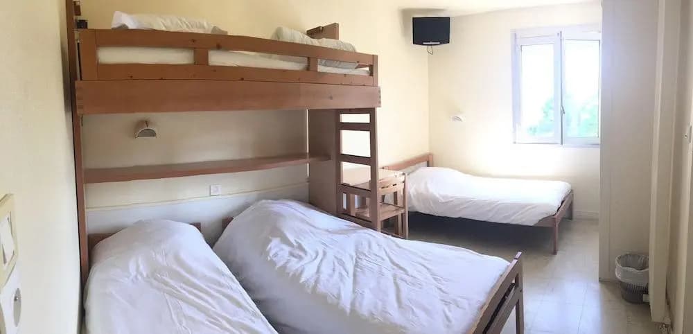 CRJS et Auberge de Jeunesse - Hostel - Miniature 7
