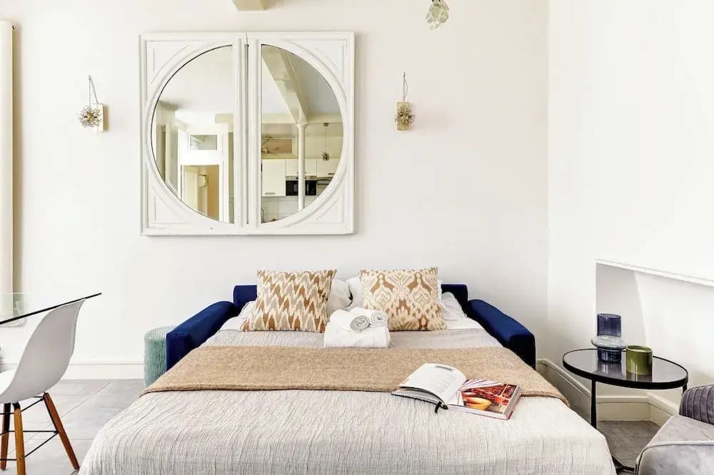 Stylish 1BR by Luxembourg Garden - Photo 1