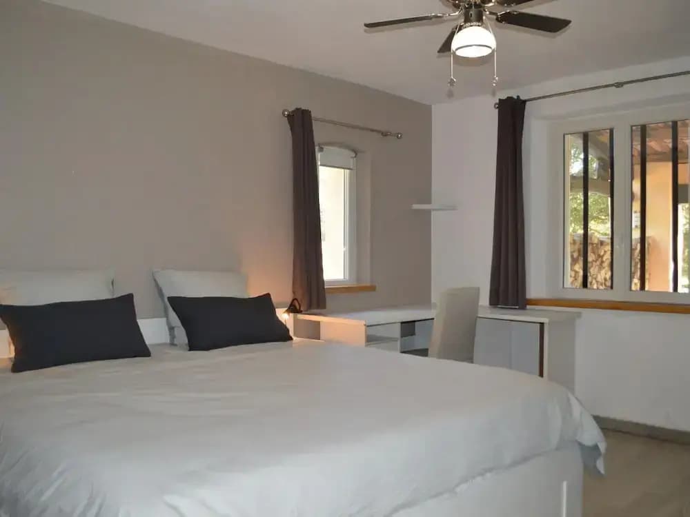 Cosy Holiday Home With Pool in Callian - Photo 3