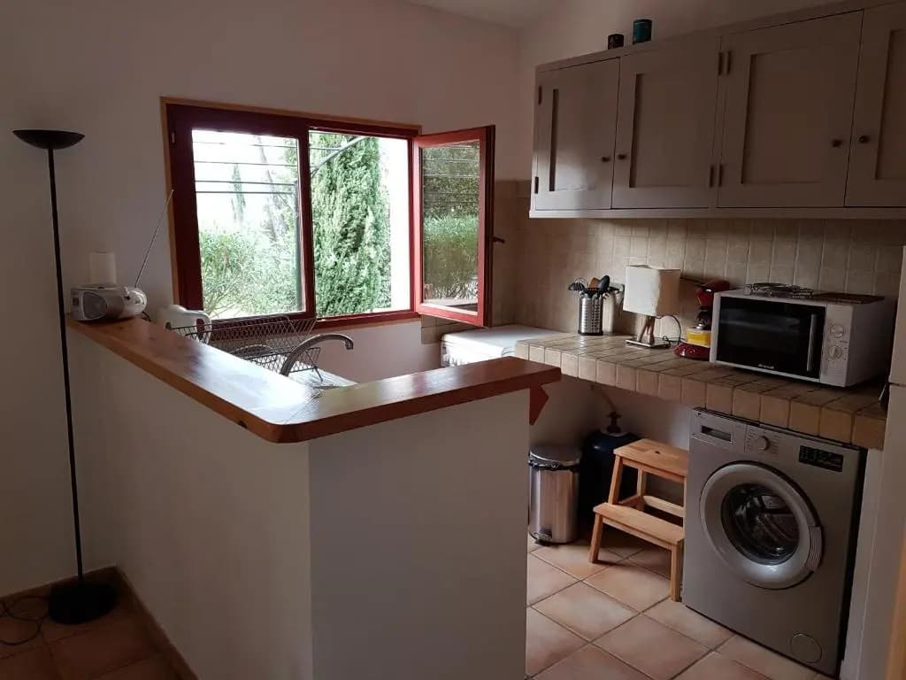 Petite maison entre Sanary et Bandol - Photo 1