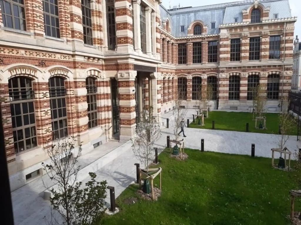 Moxy Lille City - Photo 1