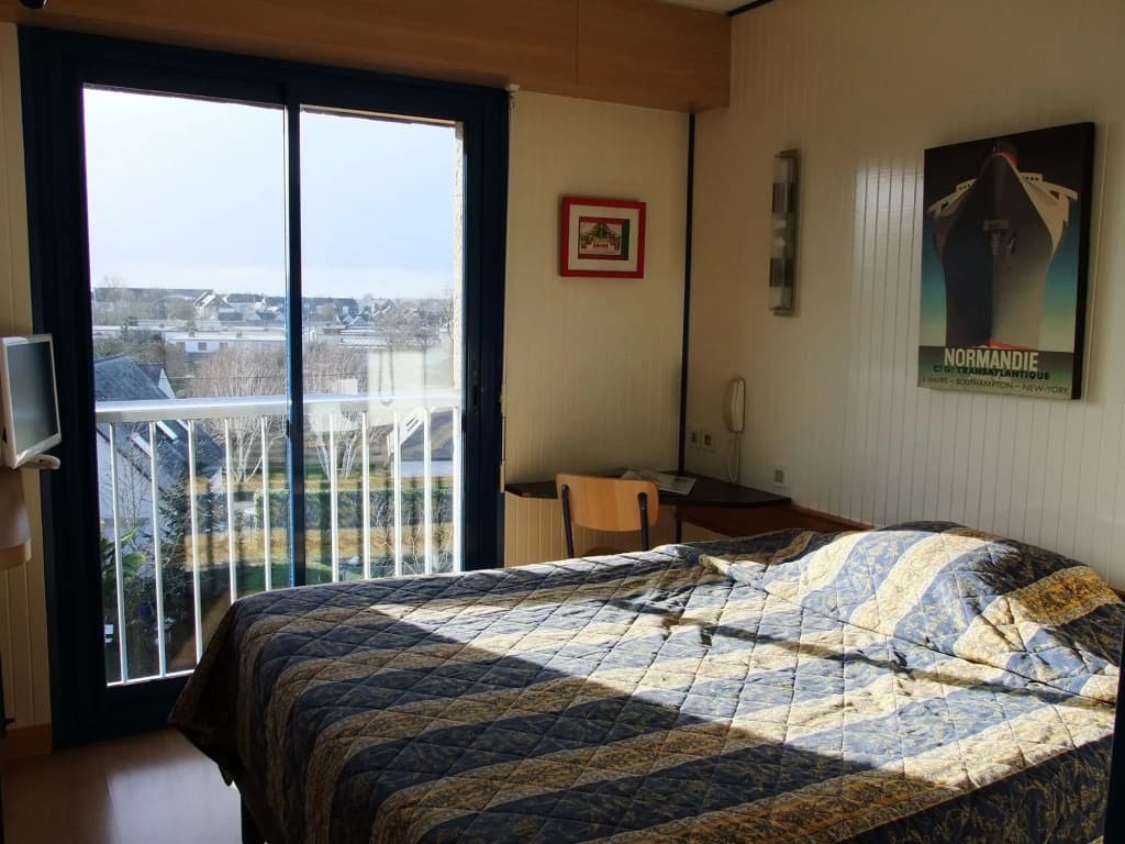 Le Voltaire - Photo 2