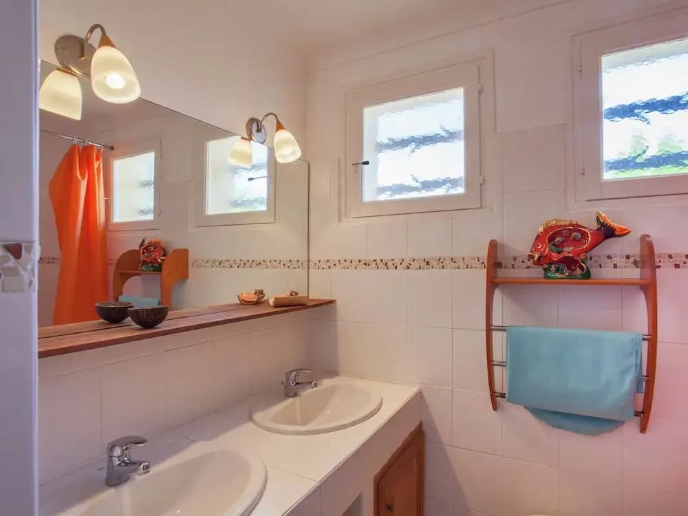 Cosy Holiday Home in Cargese Corse-du-sud Near Sea - Miniature 8
