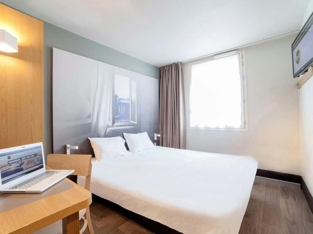 B&B HOTEL ANNEMASSE Saint-Cergues - Photo 4
