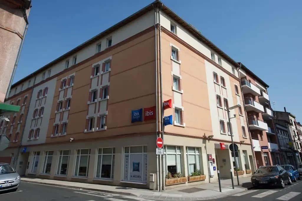 ibis budget Albi Centre - Photo 1