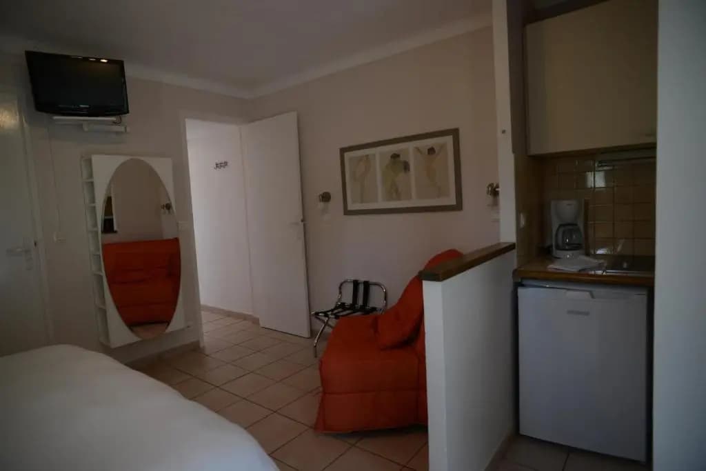 Hôtel Athéna - Photo 5