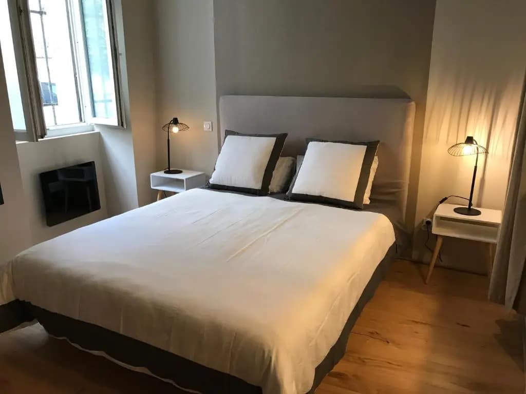 T2 centre ville avec extérieur - Photo 3