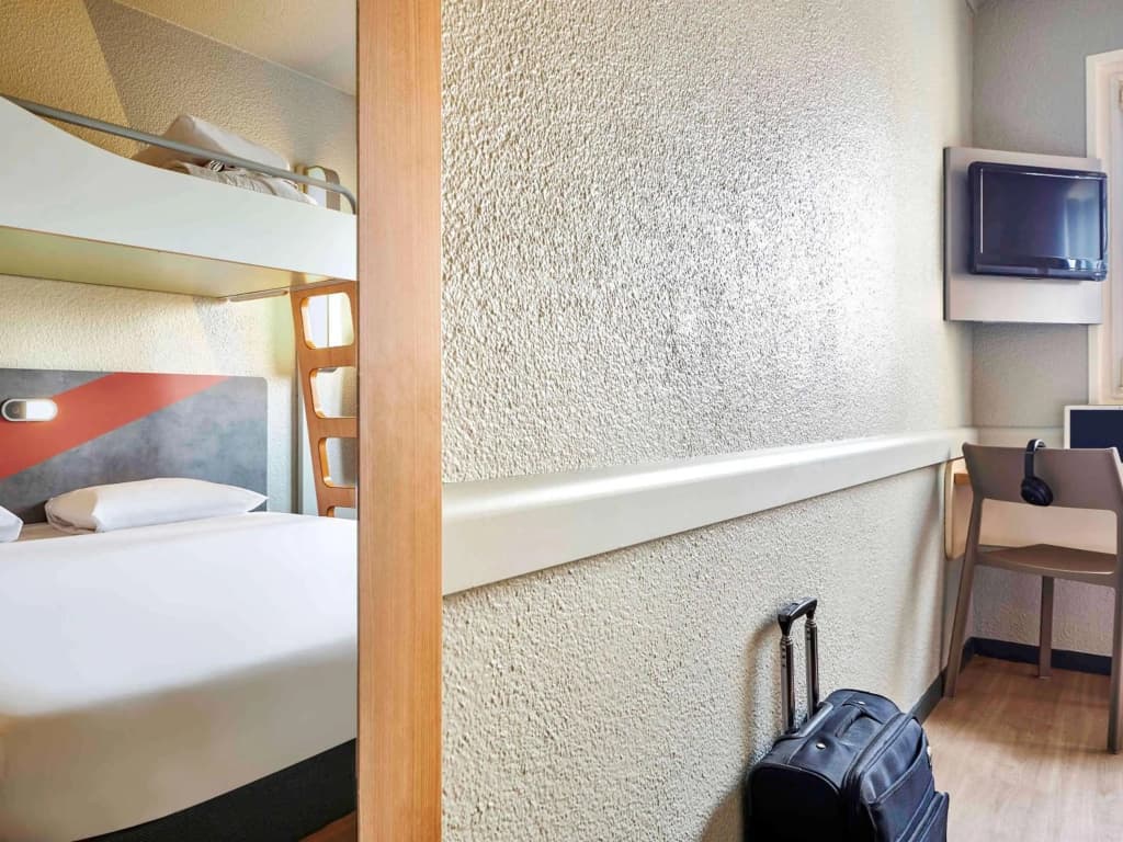 ibis budget Paris Aubervilliers - Photo 3