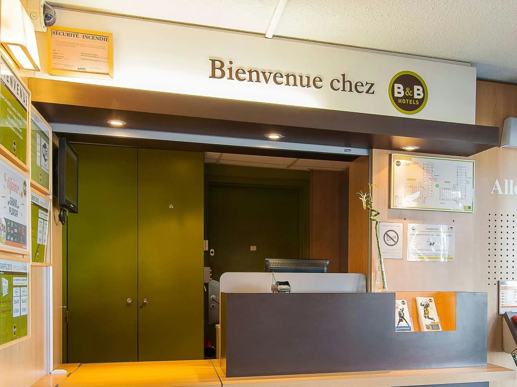 B&B HOTEL Bordeaux Lormont - Photo 2