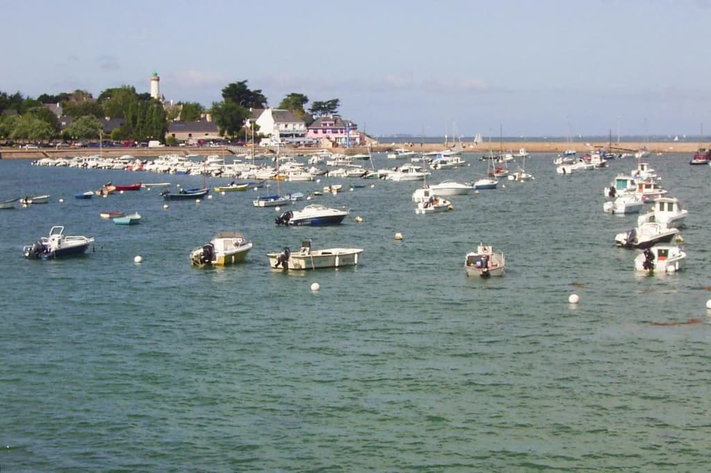 Cottage in Saint-gildas Near Gulf of Morbihan - Photo 2