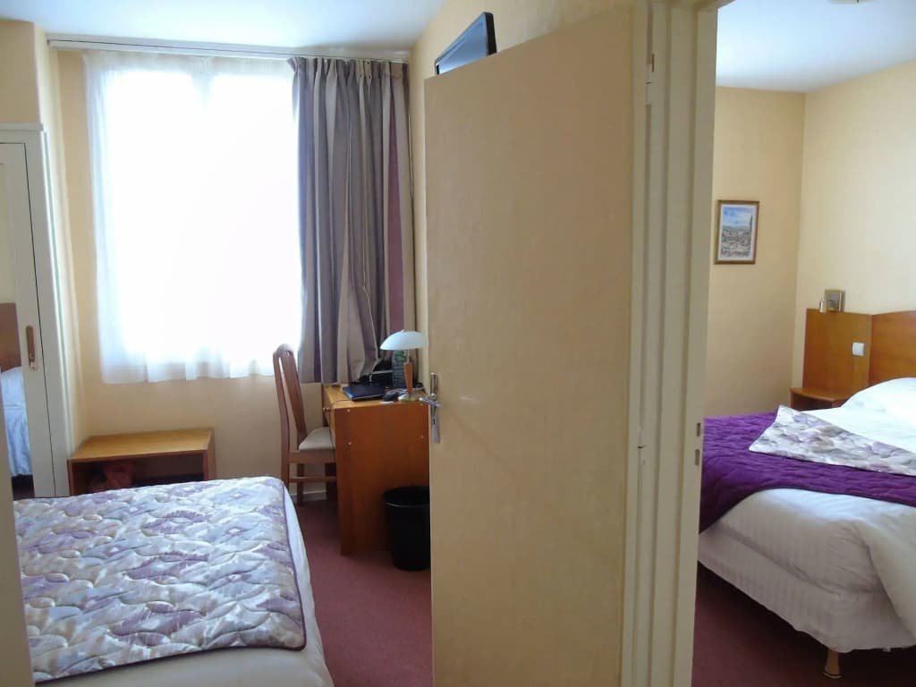 Hotel de Bordeaux - Photo 5