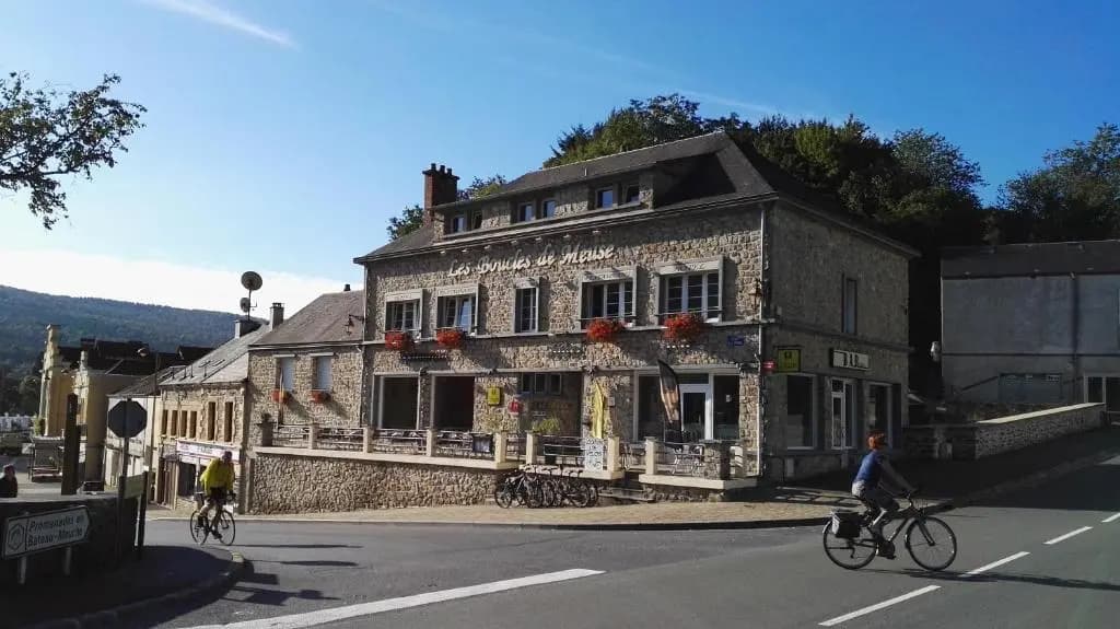 Hôtel les Boucles de Meuse - Photo 5