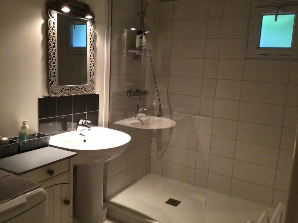 Confortable logement de plain pied sur 2 terrasses - Miniature 6