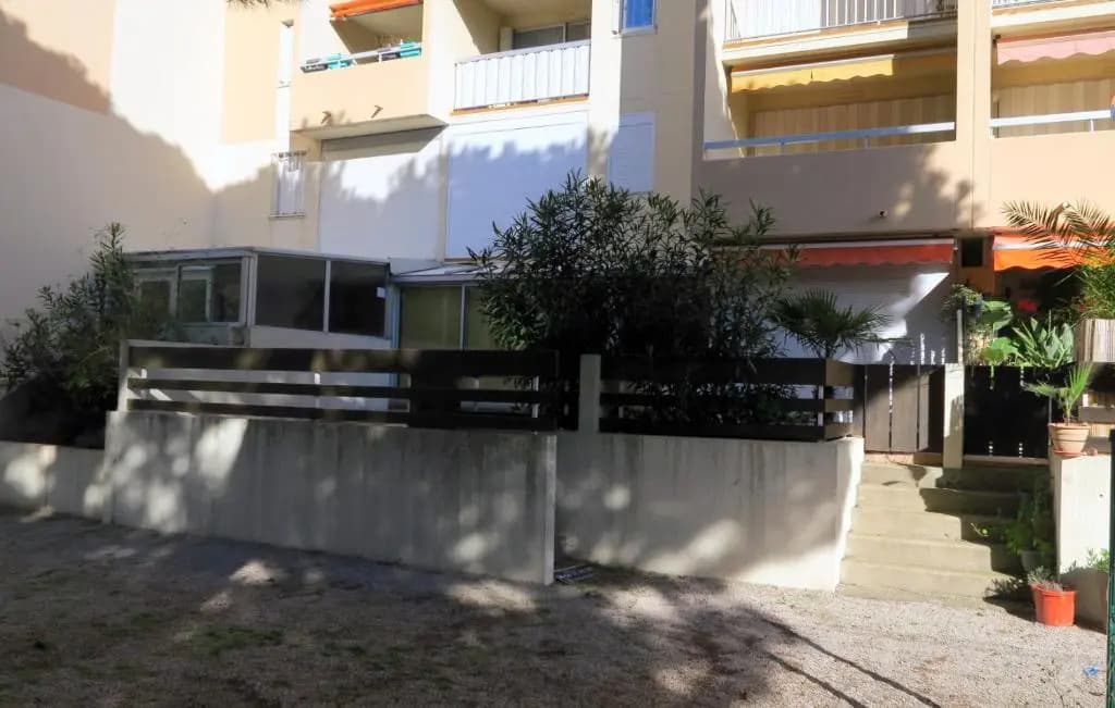 Studio 4 Couchages Avec Grande Terrasse En Rez-De-Jardin À Deux Pas Des Plages - Photo 1