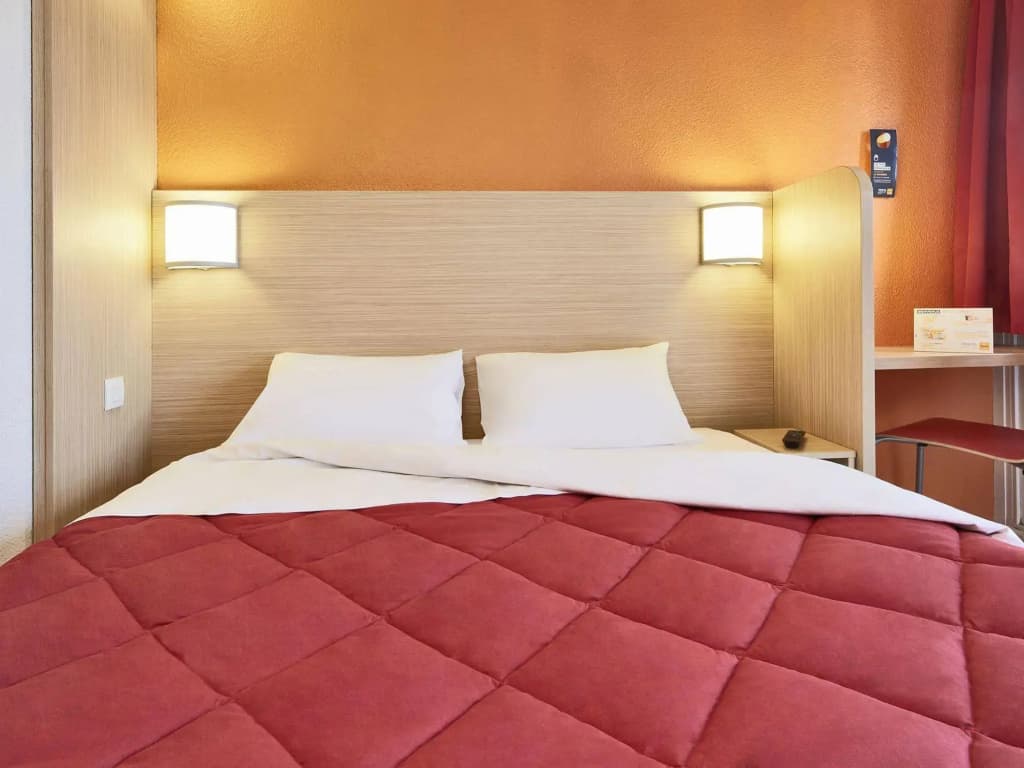 Hotel Première Classe Lille Sud - Seclin - Photo 3