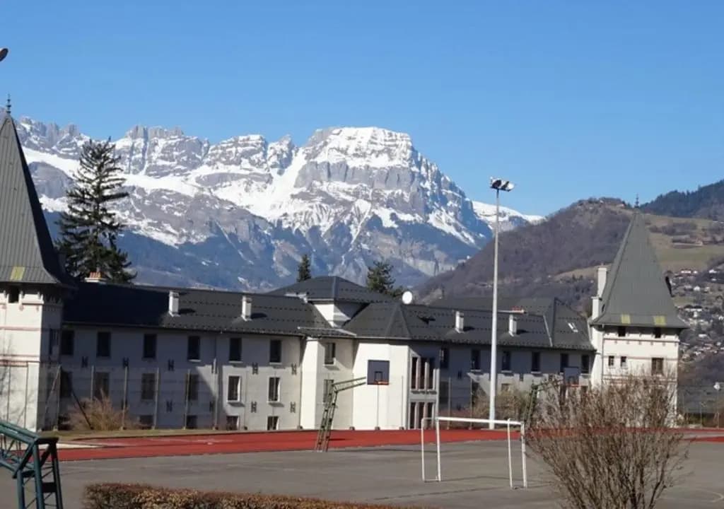 Appartement T2 duplex La Savoie - Miniature 8