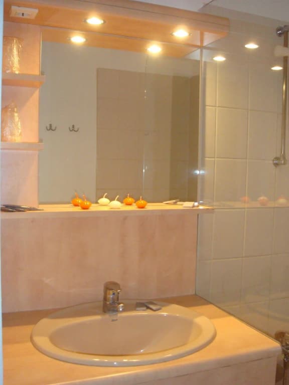 Geneva Residence - Miniature 6