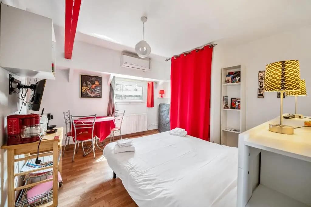 Studio Peniche au coeur de Lyon pour 2 personnes, insolite et calme - Photo 5