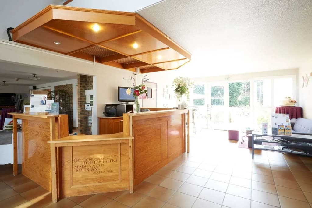 Hotel Nell - Axelle - Maison Tassoni - Photo 1