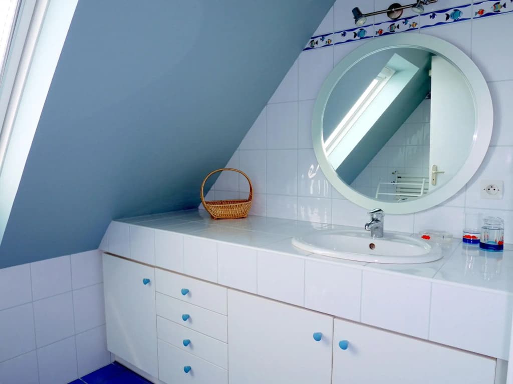 Holiday Home in Plouneour Near Sandy Beach - Miniature 6