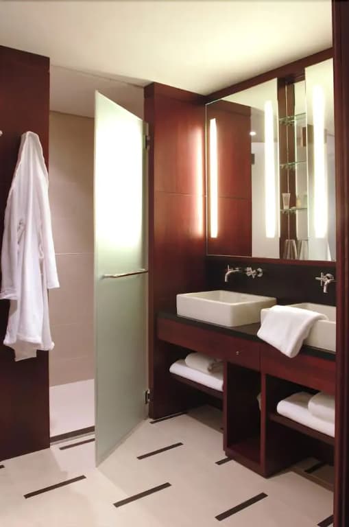 Best Western Pornic - Miniature 8