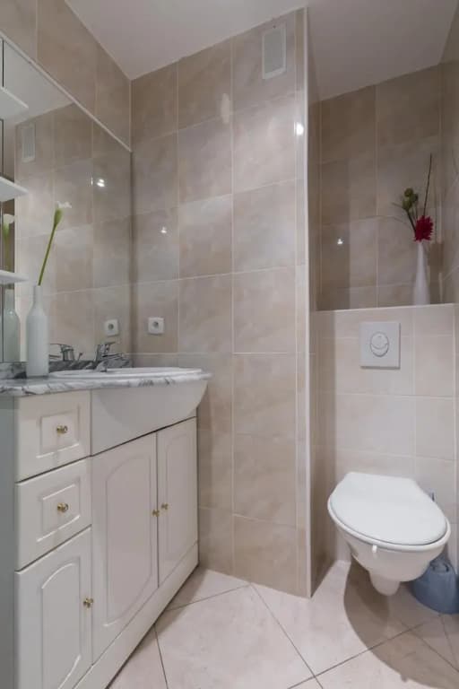 Modern 3 Bedroom 3 Bathroom Apartment for Rent Near Cannes Old Town Walking Distance to Palais - 2000 - Miniature 8