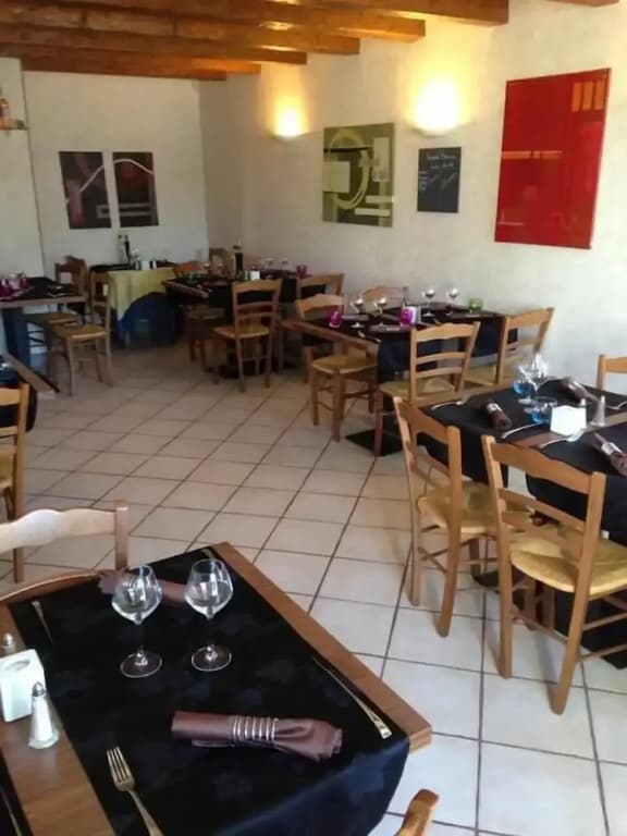 Hotel Restaurant Le 108 - Photo 2