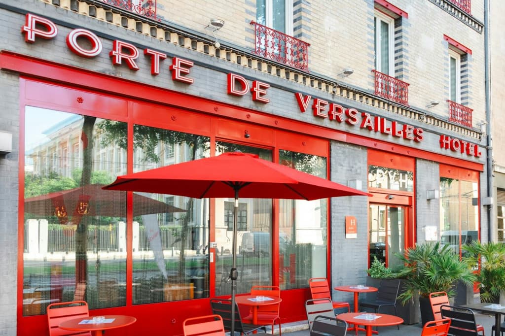 Porte de Versailles Hotel - Photo 1