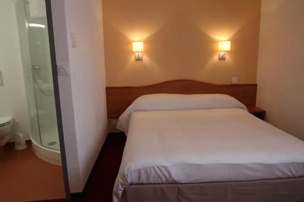 Brit Hotel Confort Villeneuve Sur Lot - Photo 5