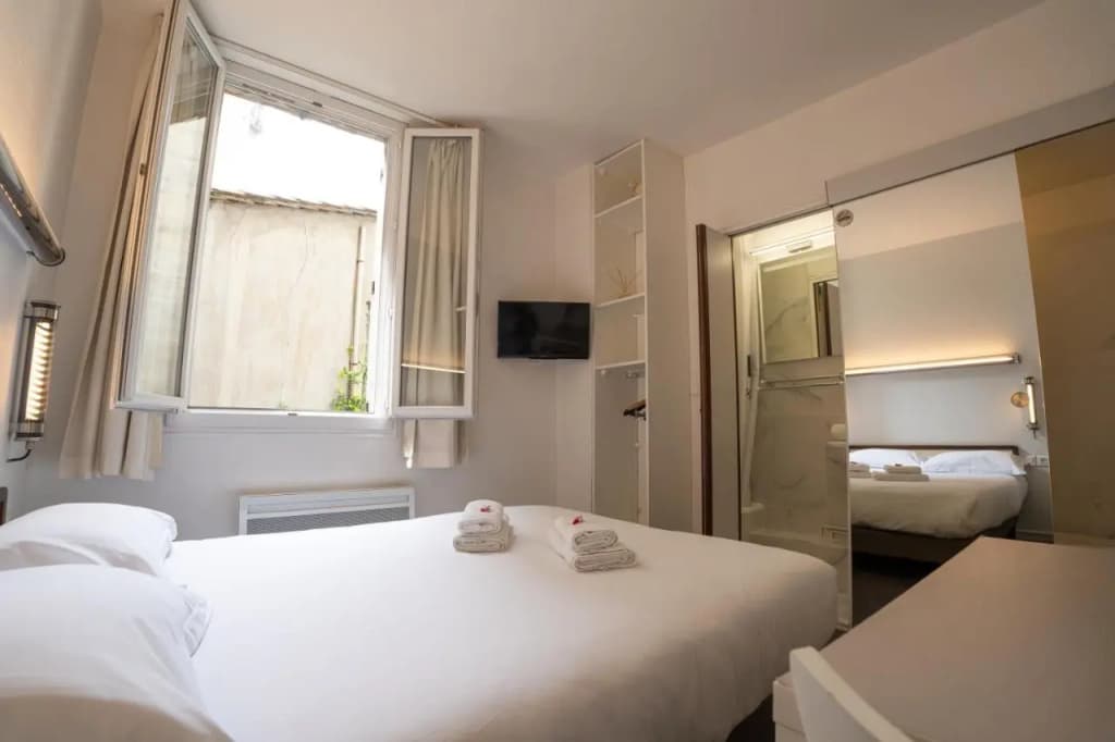 Hotel des Grands Hommes - Bordeaux Centre - Photo 3