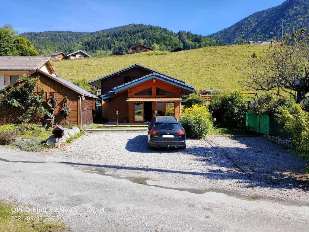 Chalet de 3 chambres avec jacuzzi jardin et wifi a Le Biot a 7 km des pistes - Miniature 6