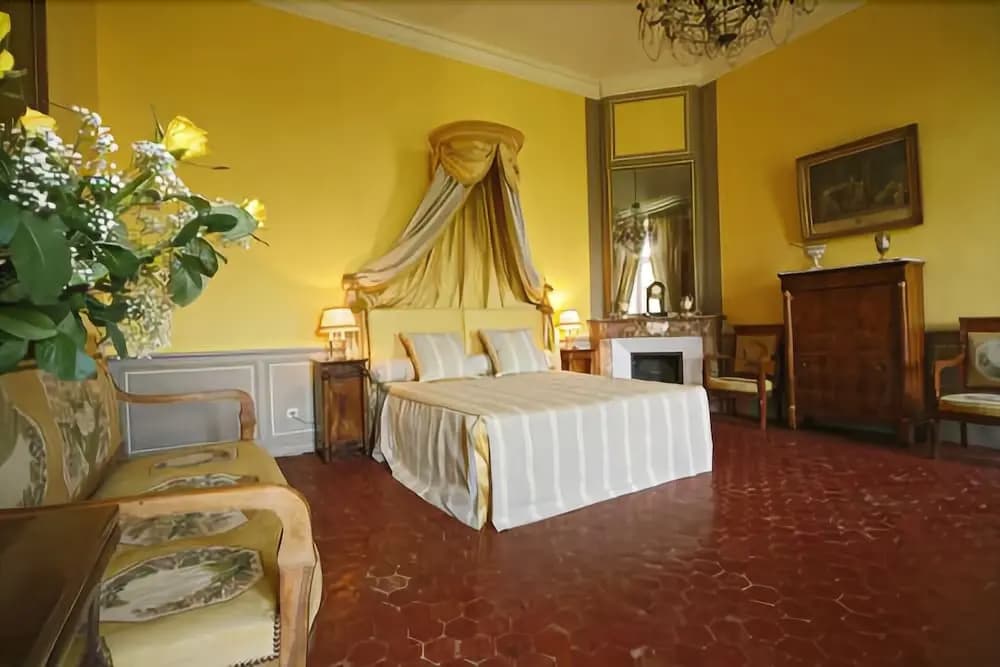 Château de la Barben - Photo 5