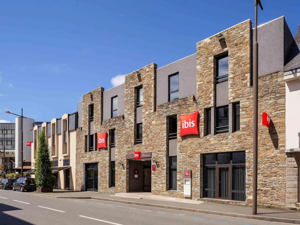 ibis Lannion Cote de Granit Rose - Photo 1