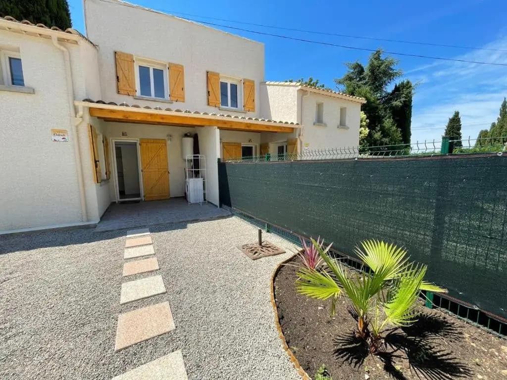 Un séjour de détente dans une villa de 44m2 proche centre - Photo 1