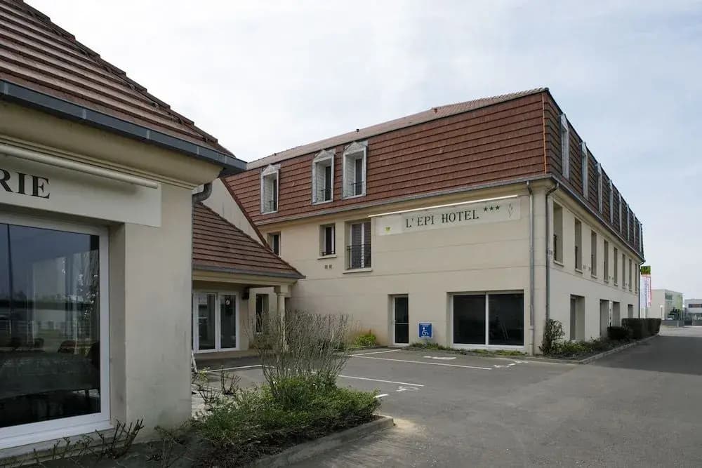 L'Epi Hotel - Photo 1