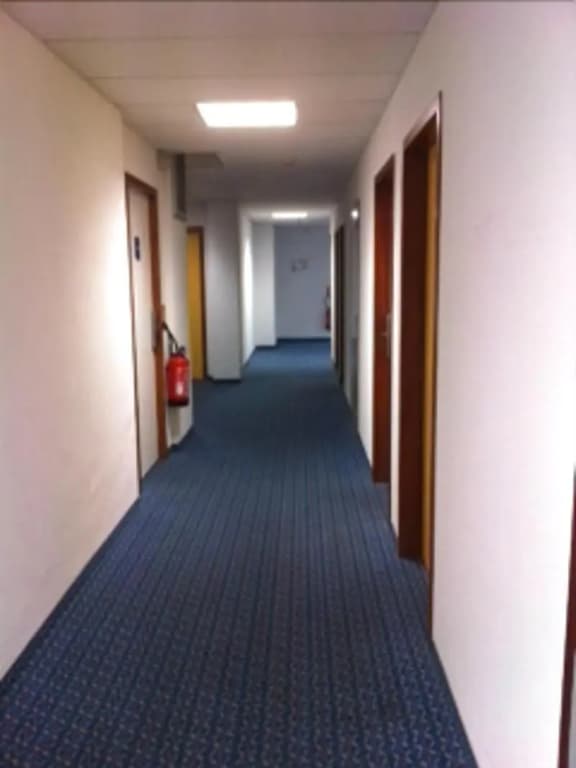 Hotel Villenouvelle - Miniature 7