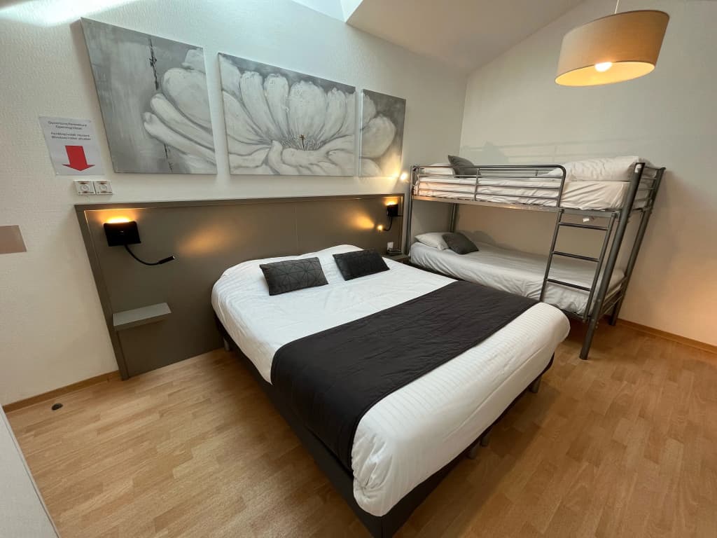 Le Cheval Blanc, Cognac Centre - Photo 4