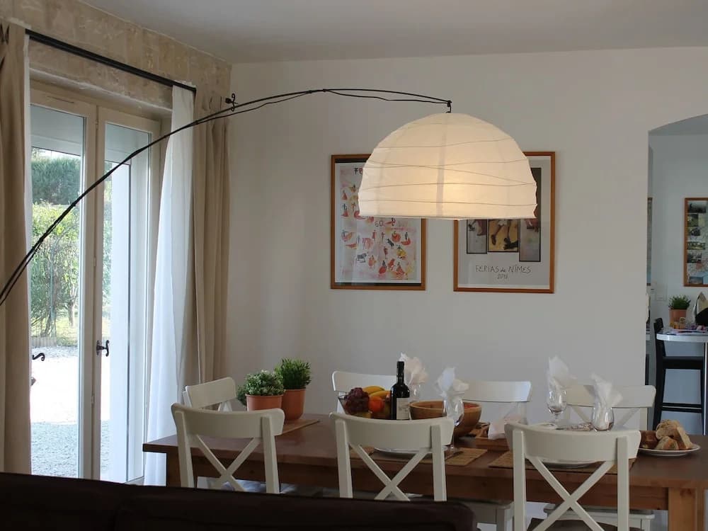 Villa in Languedoc With Pool Near Historic Cities - Photo 2