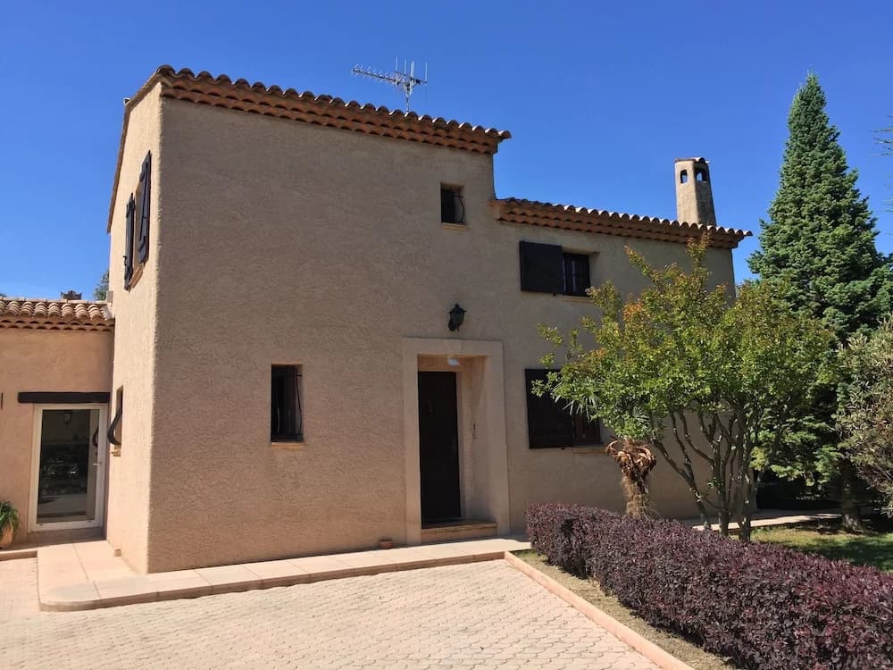 Maison Provençale - Photo 1