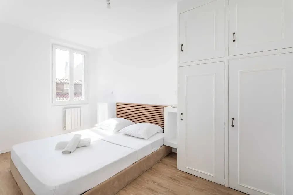Charming 1 Bed/4floor Apartment Marseille Notre Dame Du Mont - Photo 4