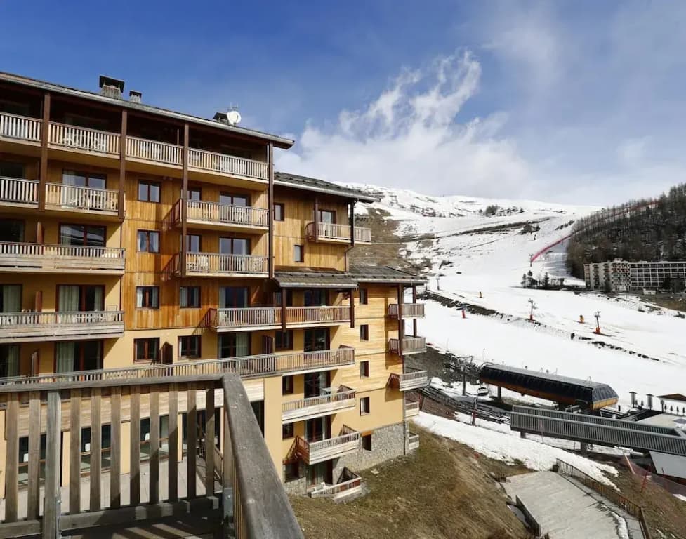 Apartment in Orcieres With Ski Slope Views - Miniature 8