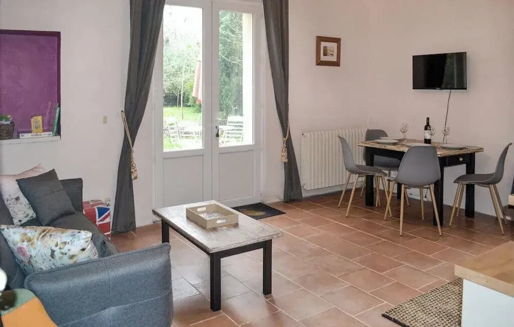 Château De Grenier Apartment - Photo 4