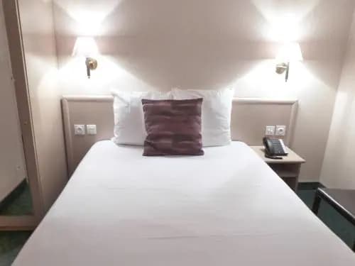 Citôtel Aurore Bourges Nord Saint Doulchard - Photo 4